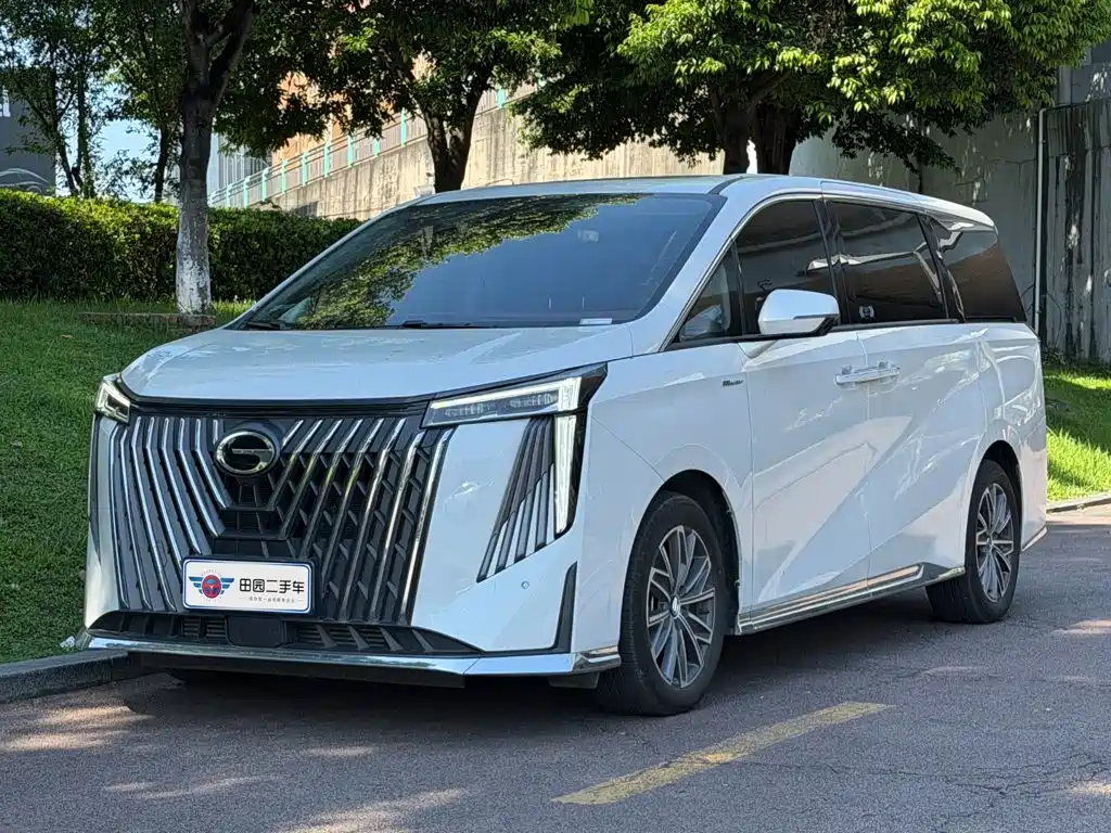 GAC Motor Trumpchi M8