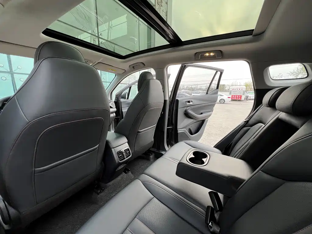 GAC Motor Trumpchi GS4 — фото 11
