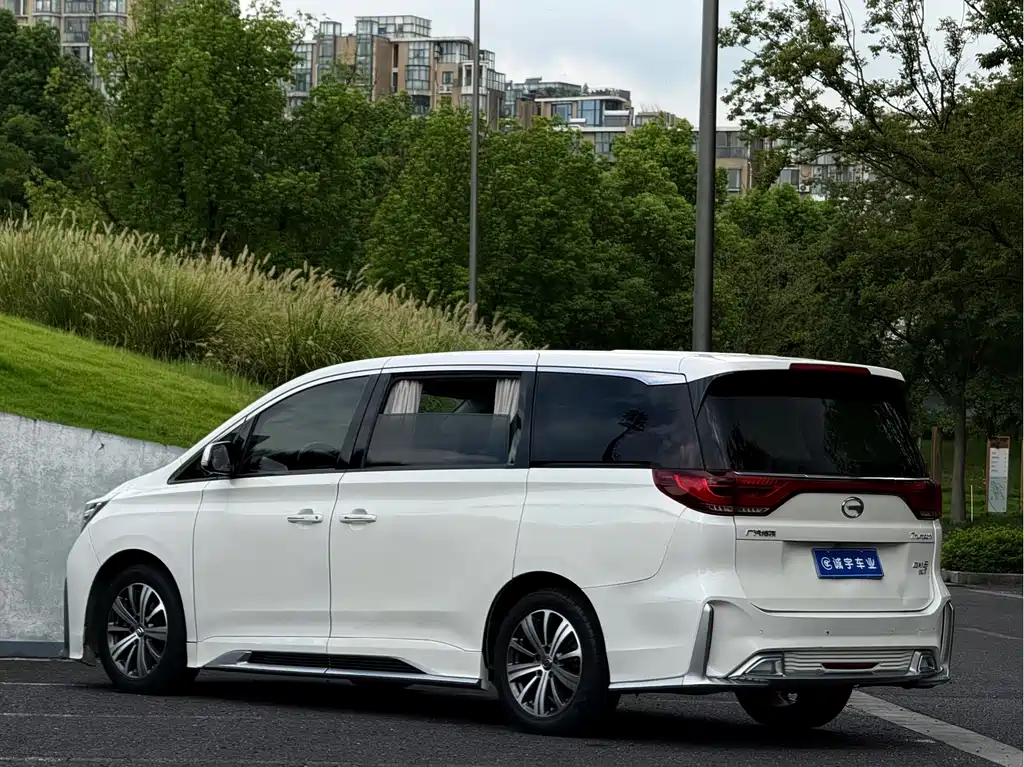 GAC Motor Trumpchi M8 — фото 19