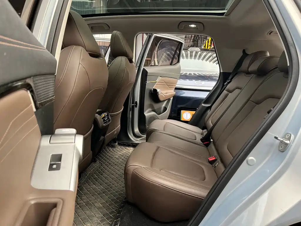 GAC Motor Trumpchi GS4 — фото 11