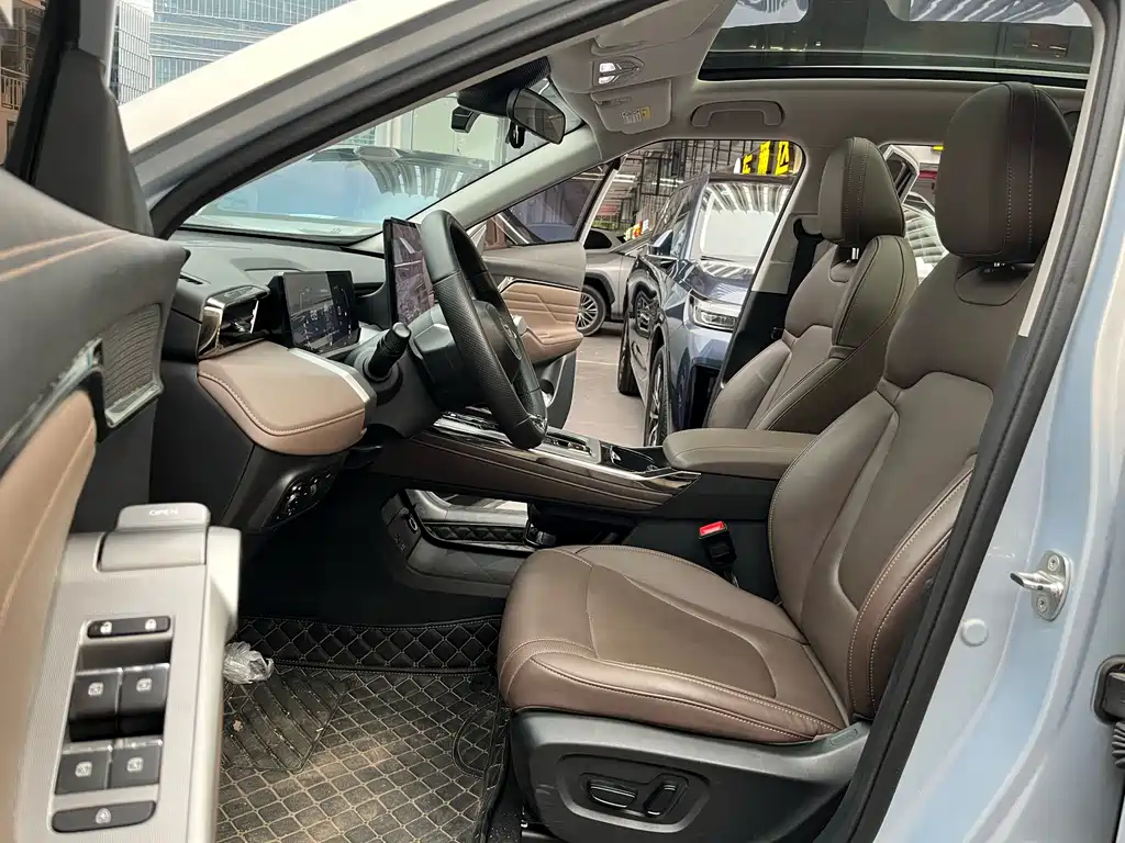 GAC Motor Trumpchi GS4 — фото 8
