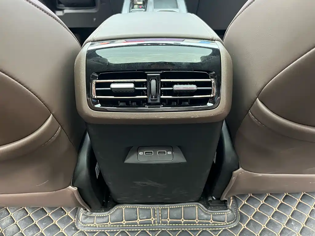 GAC Motor Trumpchi GS4 — фото 10
