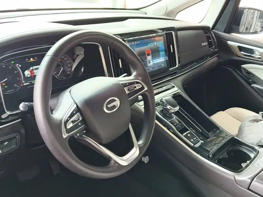 GAC Motor Trumpchi M8 — фото 6
