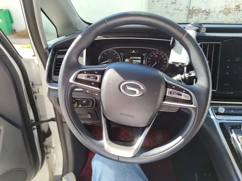GAC Motor Trumpchi M8 — фото 11