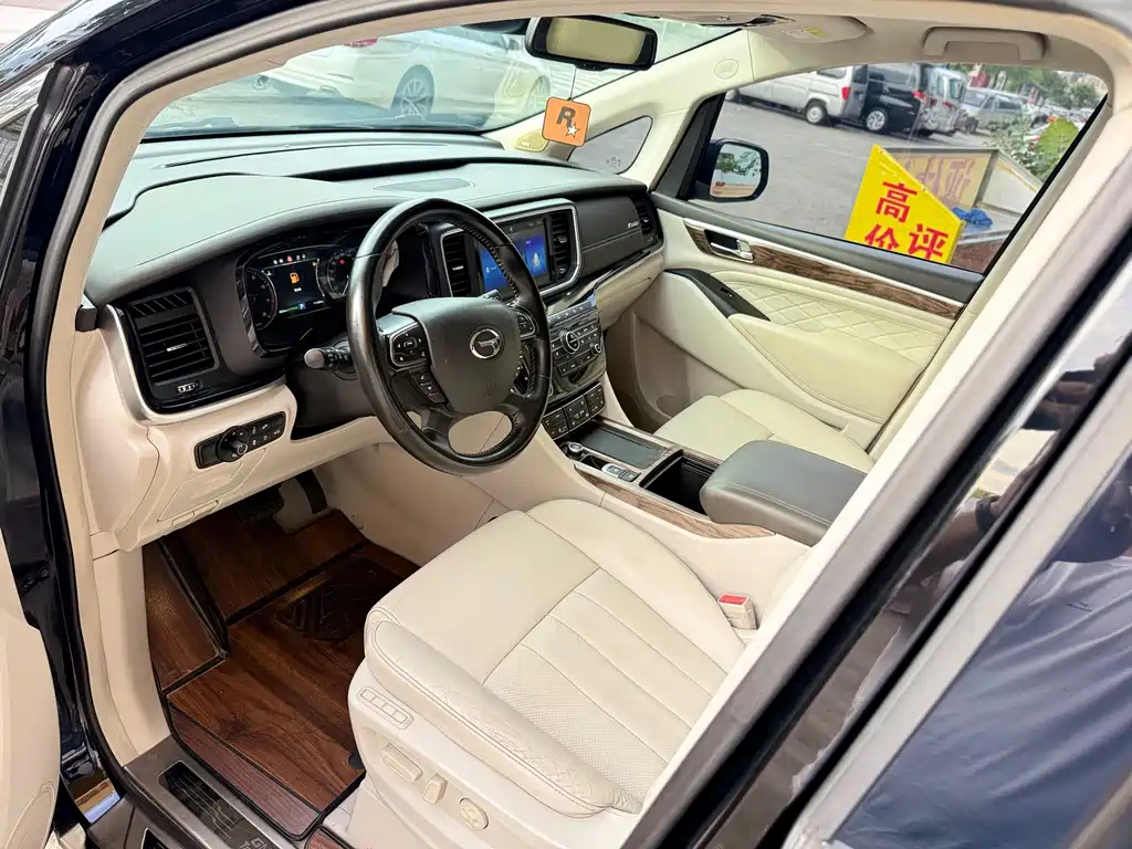 GAC Motor Trumpchi M8 — фото 5