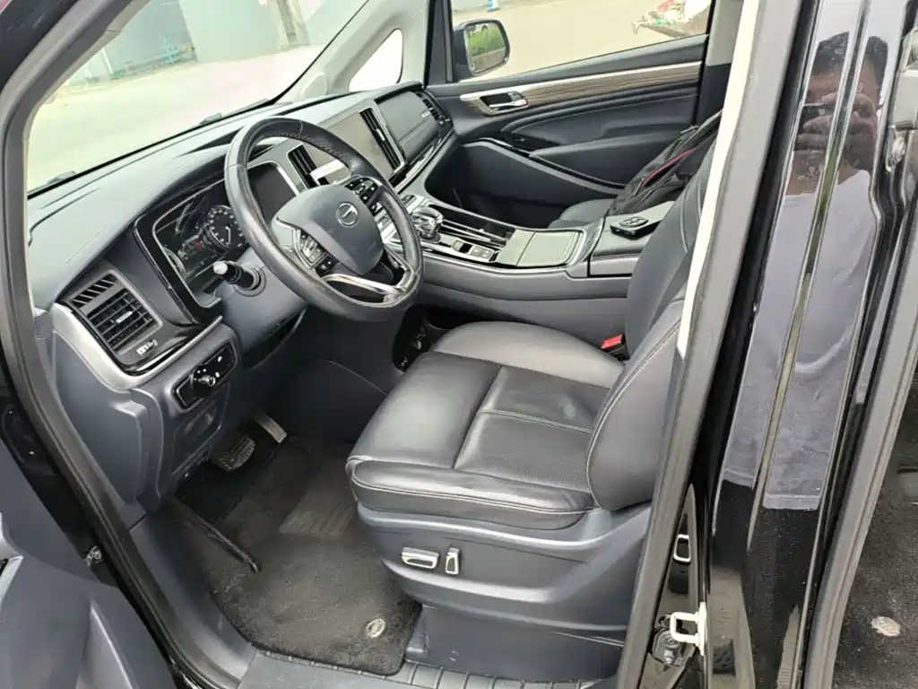 GAC Motor Trumpchi M8 — фото 15