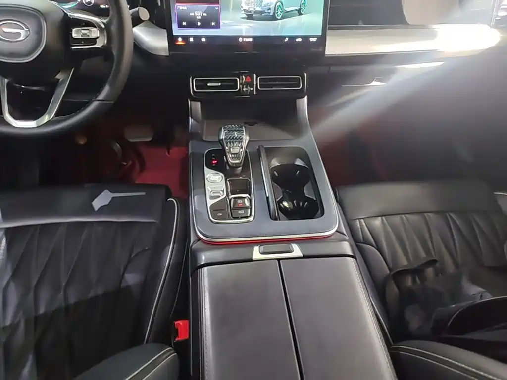 GAC Motor Trumpchi GS8 — фото 14