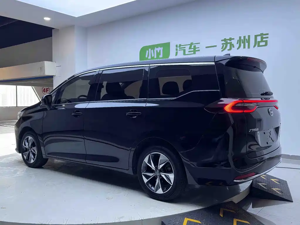 GAC Motor Trumpchi M6 — фото 4
