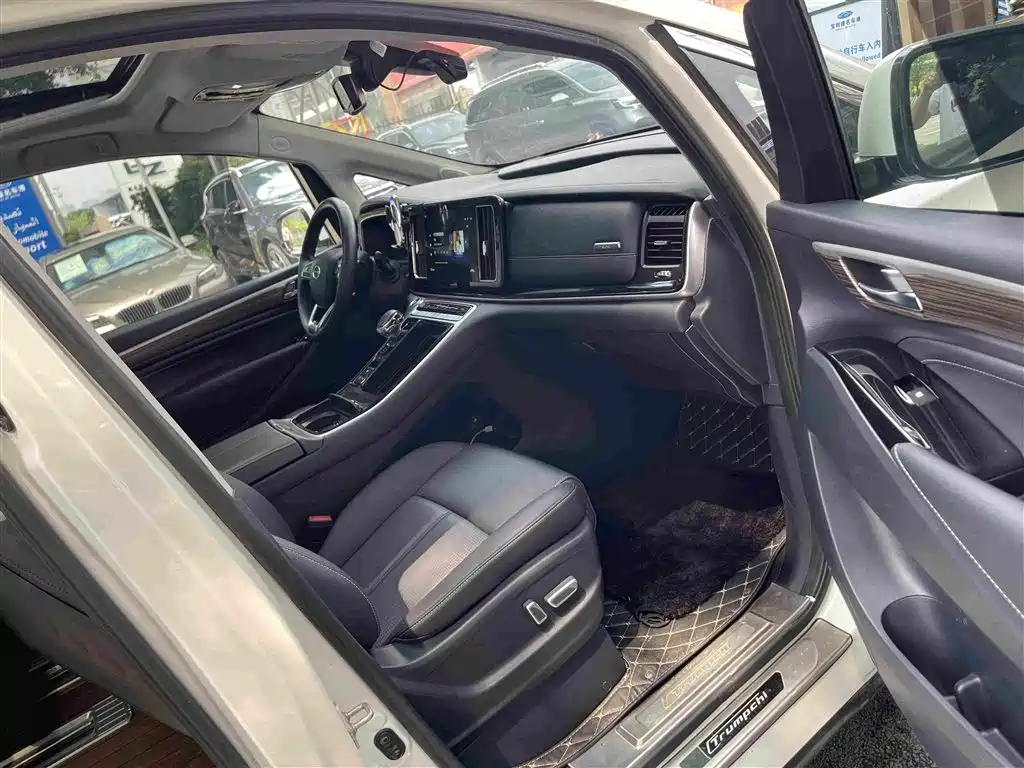 GAC Motor Trumpchi M8 — фото 14