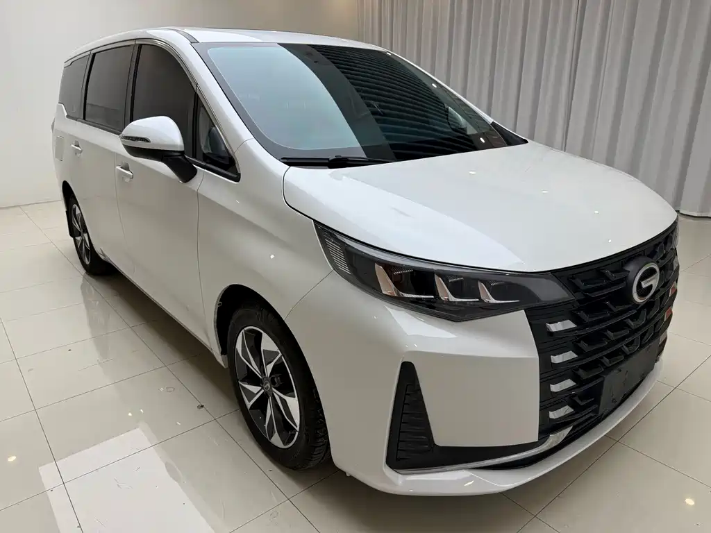 GAC Motor Trumpchi M6 — фото 3
