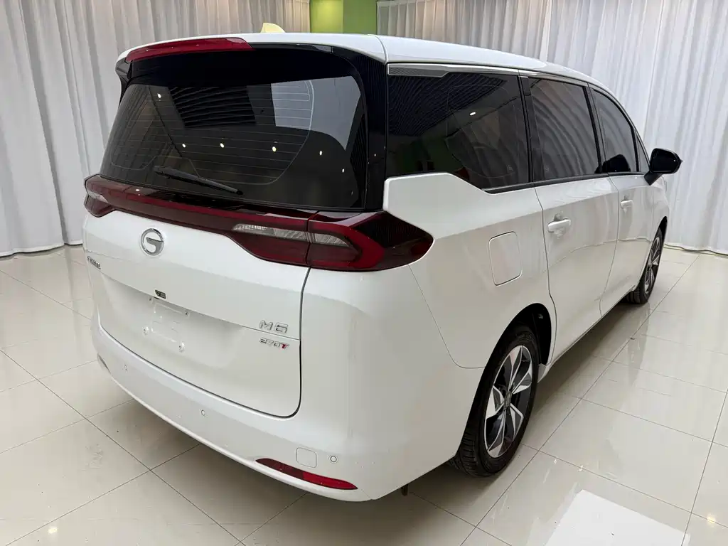 GAC Motor Trumpchi M6 — фото 4