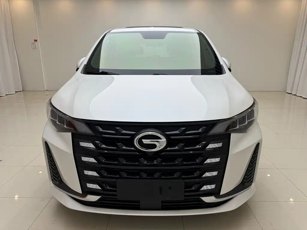 GAC Motor Trumpchi M6 — фото 2