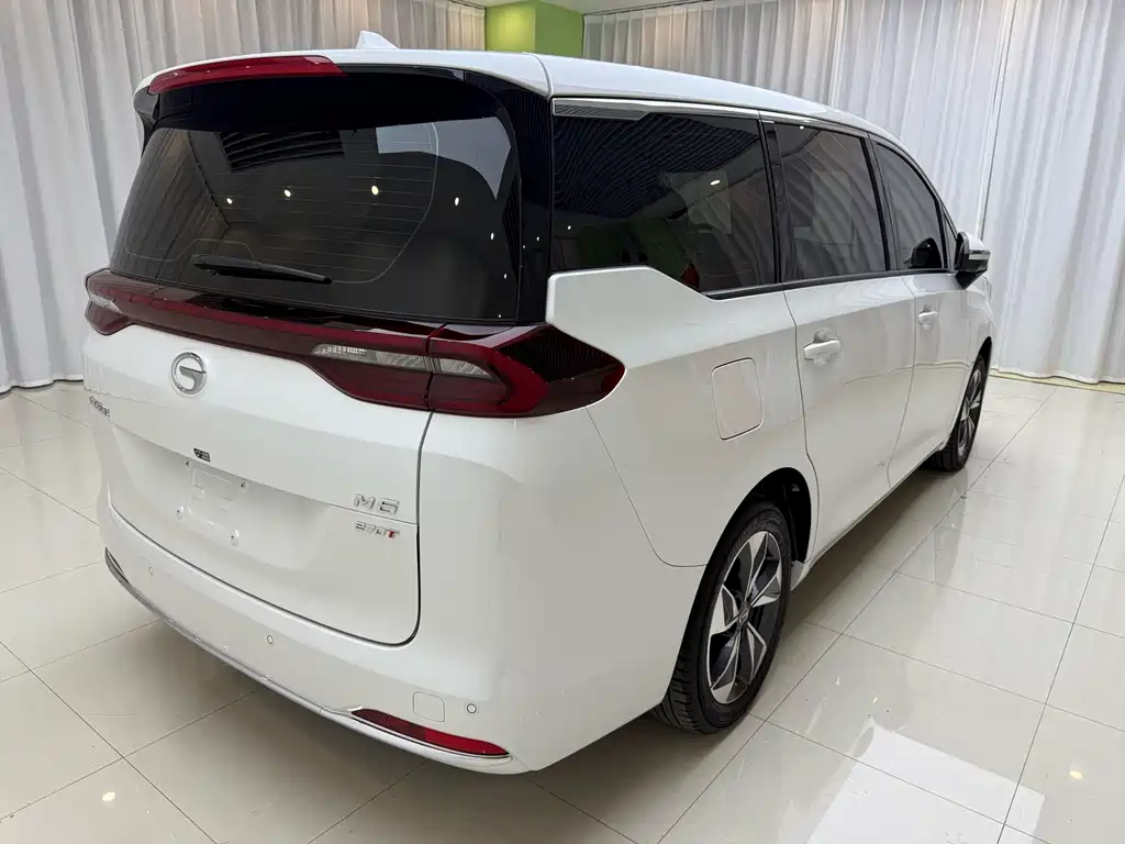 GAC Motor Trumpchi M6 — фото 4