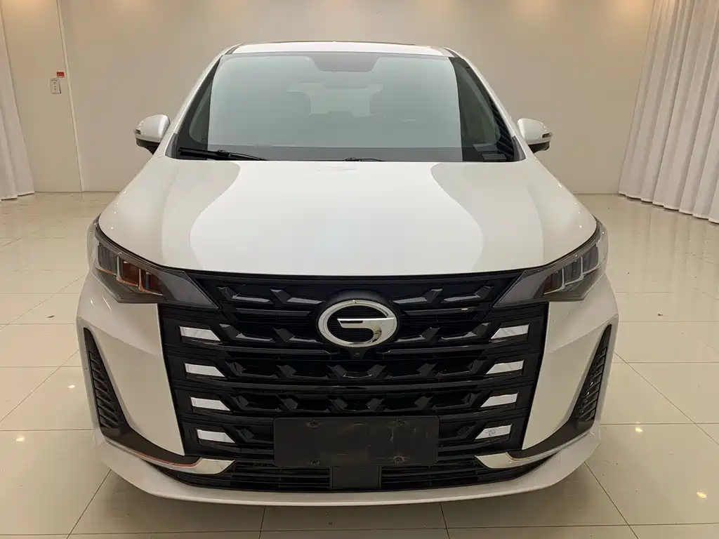 GAC Motor Trumpchi M6 — фото 2
