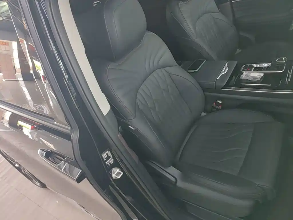 GAC Motor Trumpchi M8 — фото 25