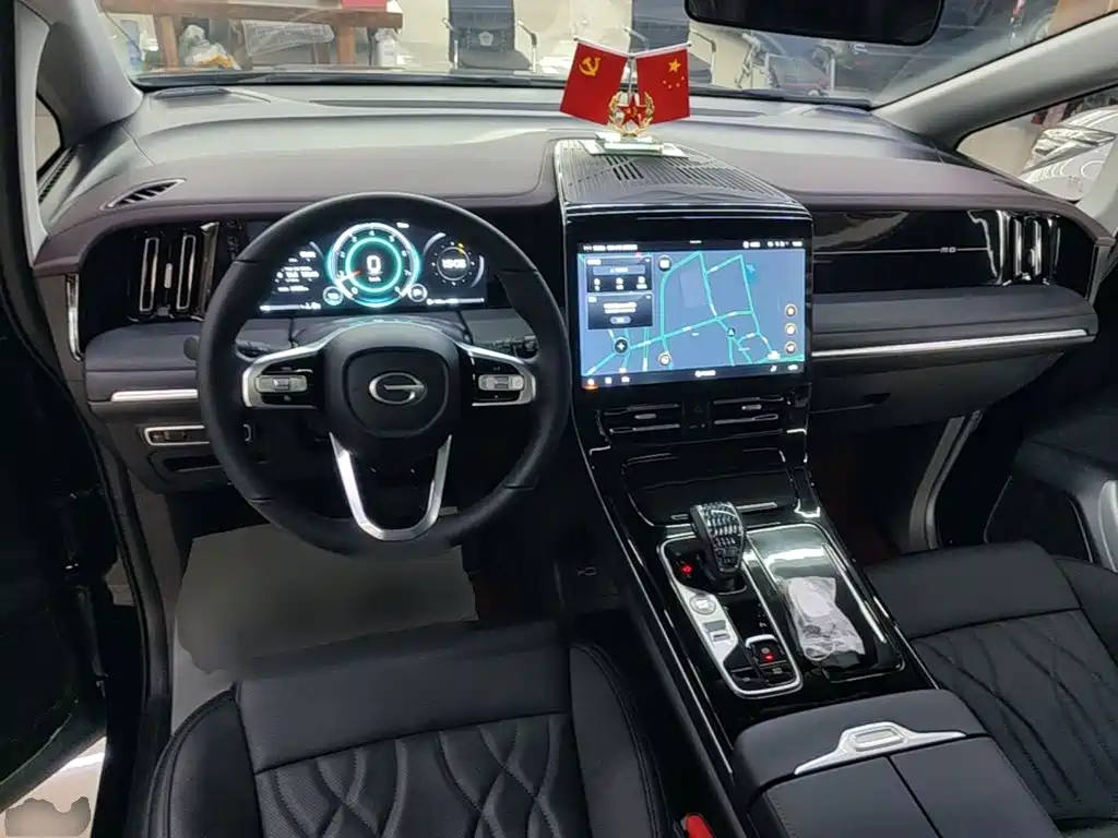 GAC Motor Trumpchi M8 — фото 10
