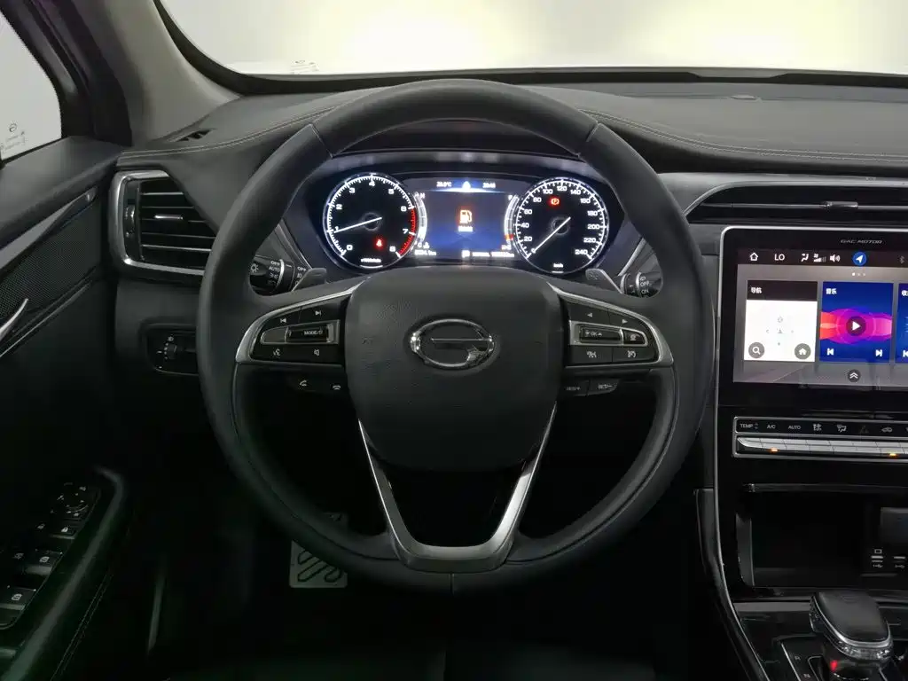 GAC Motor Trumpchi GS5 — фото 11