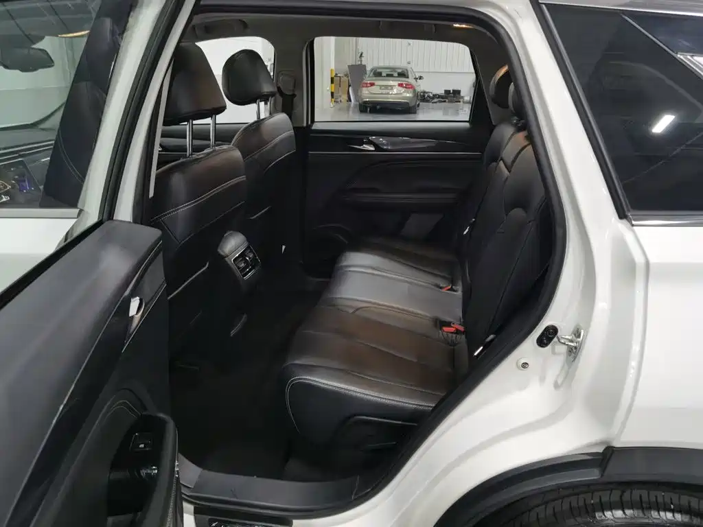 GAC Motor Trumpchi GS5 — фото 15