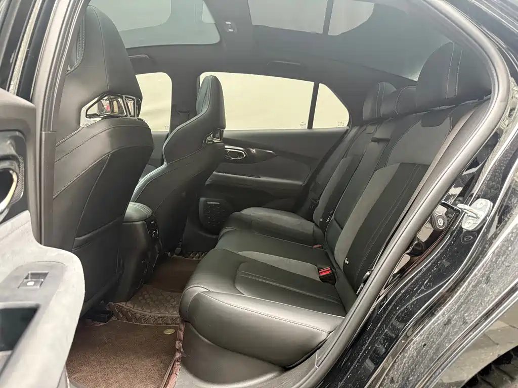 GAC Motor Shadow Leopard — фото 6