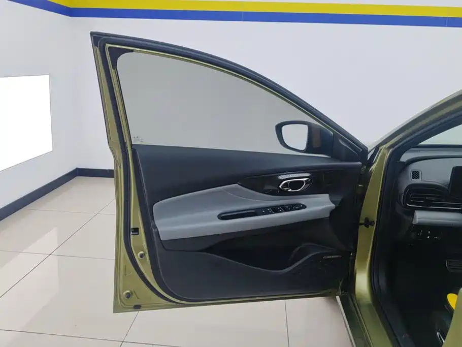 GAC Motor Shadow Leopard — фото 7