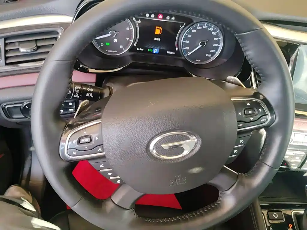 GAC Motor Trumpchi GS8 — фото 11