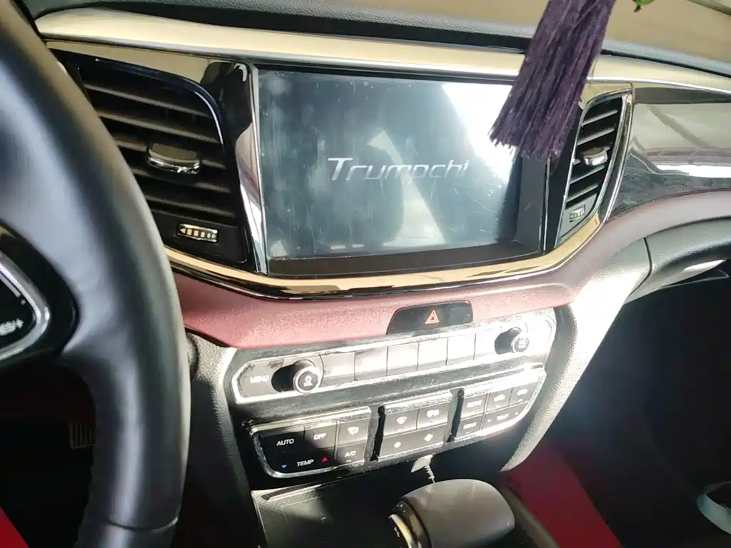 GAC Motor Trumpchi GS8 — фото 13