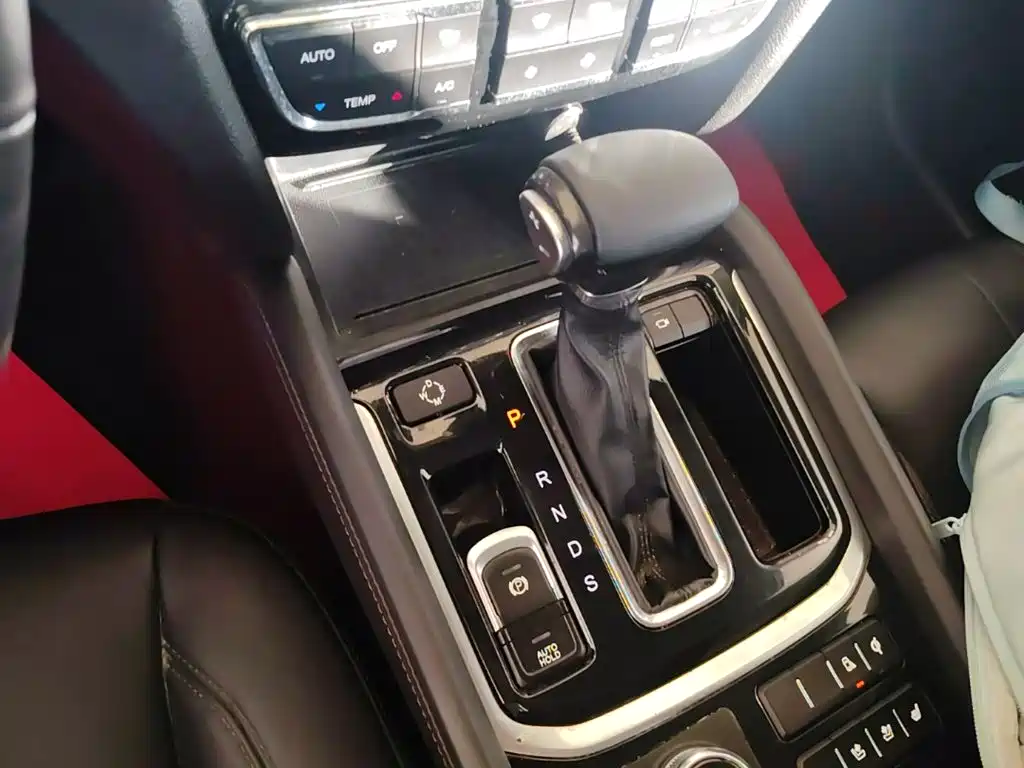 GAC Motor Trumpchi GS8 — фото 14