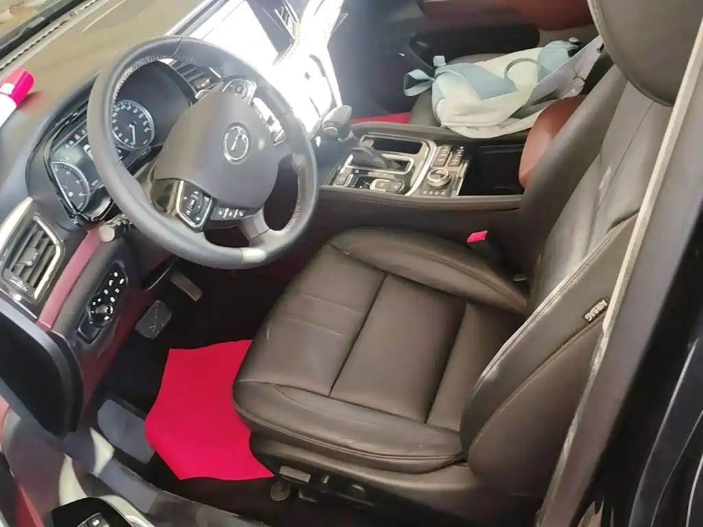 GAC Motor Trumpchi GS8 — фото 15