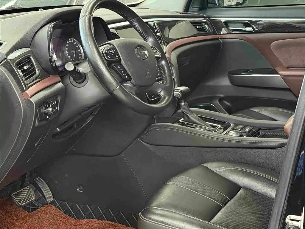 GAC Motor Trumpchi GS8 — фото 4