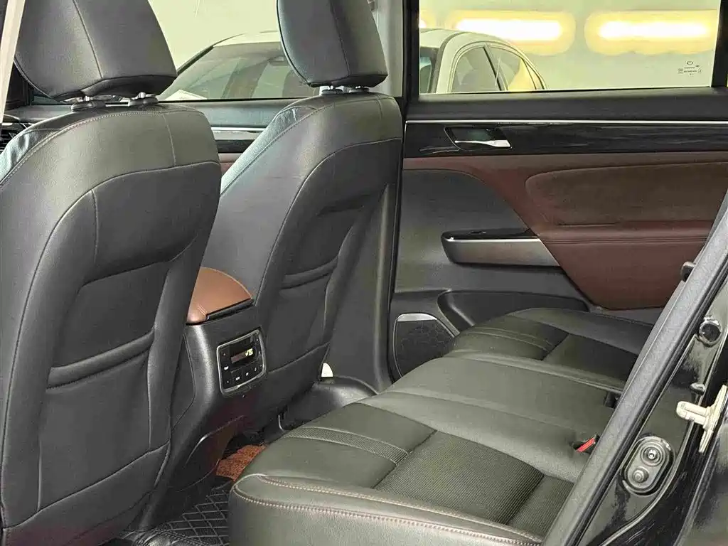 GAC Motor Trumpchi GS8 — фото 6