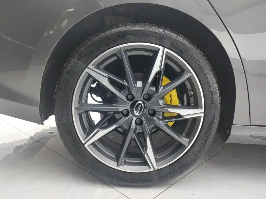 GAC Motor Shadow Leopard — фото 6