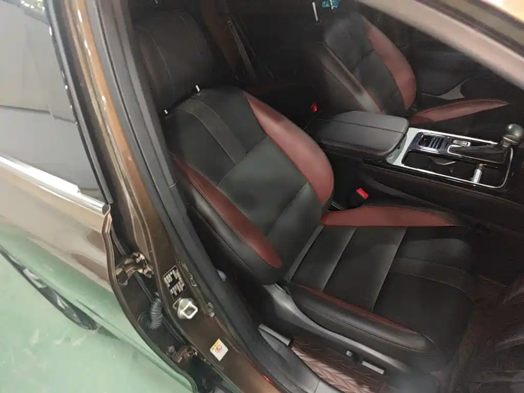 GAC Motor Trumpchi GS8 — фото 25