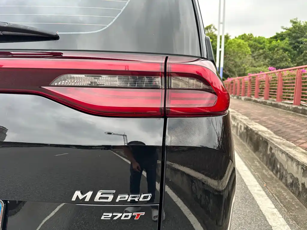 GAC Motor Trumpchi M6 — фото 17