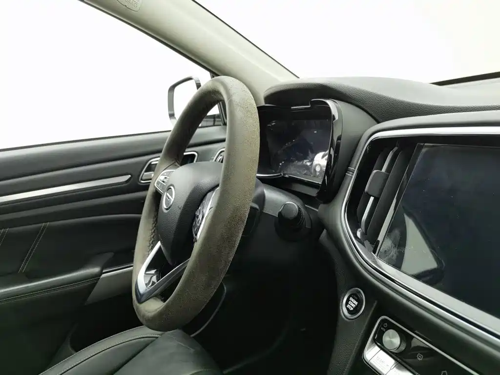 GAC Motor Trumpchi GS8 — фото 22