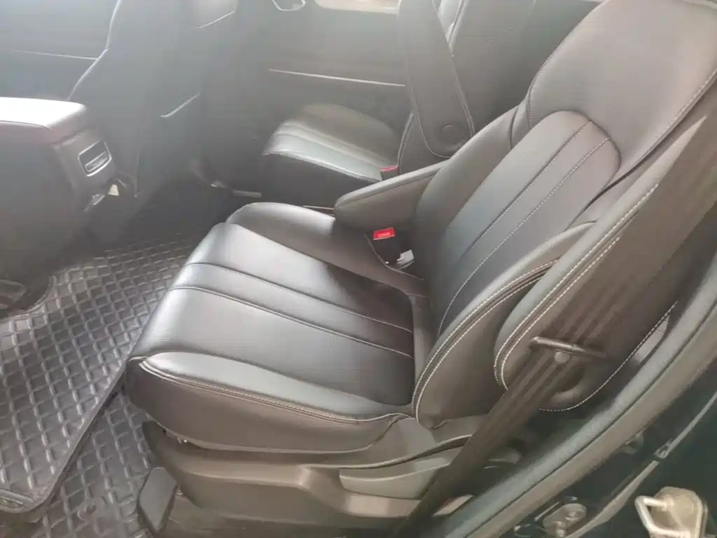 GAC Motor Trumpchi M6 — фото 17