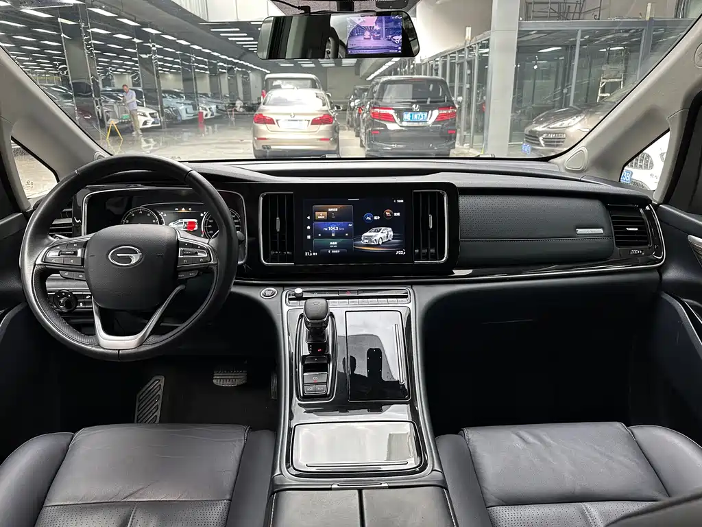 GAC Motor Trumpchi M8 — фото 8