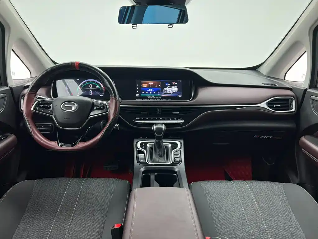 GAC Motor Trumpchi M6 — фото 17