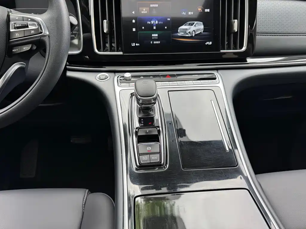 GAC Motor Trumpchi M8 — фото 13
