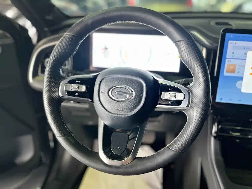 GAC Motor Trumpchi GS8 — фото 11