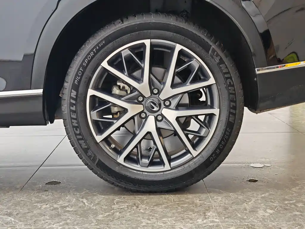 GAC Motor Trumpchi GS8 — фото 9
