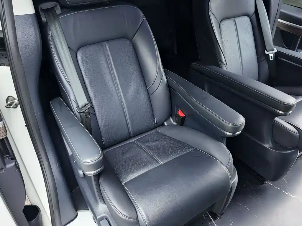 GAC Motor Trumpchi M8 — фото 13