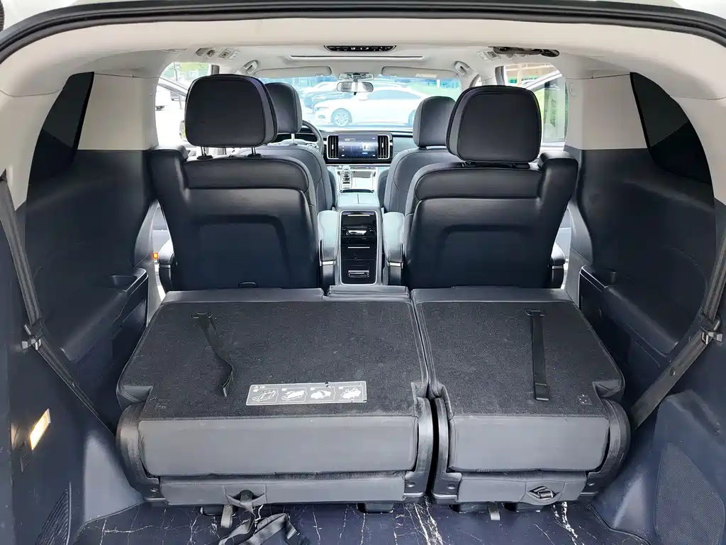 GAC Motor Trumpchi M8 — фото 14