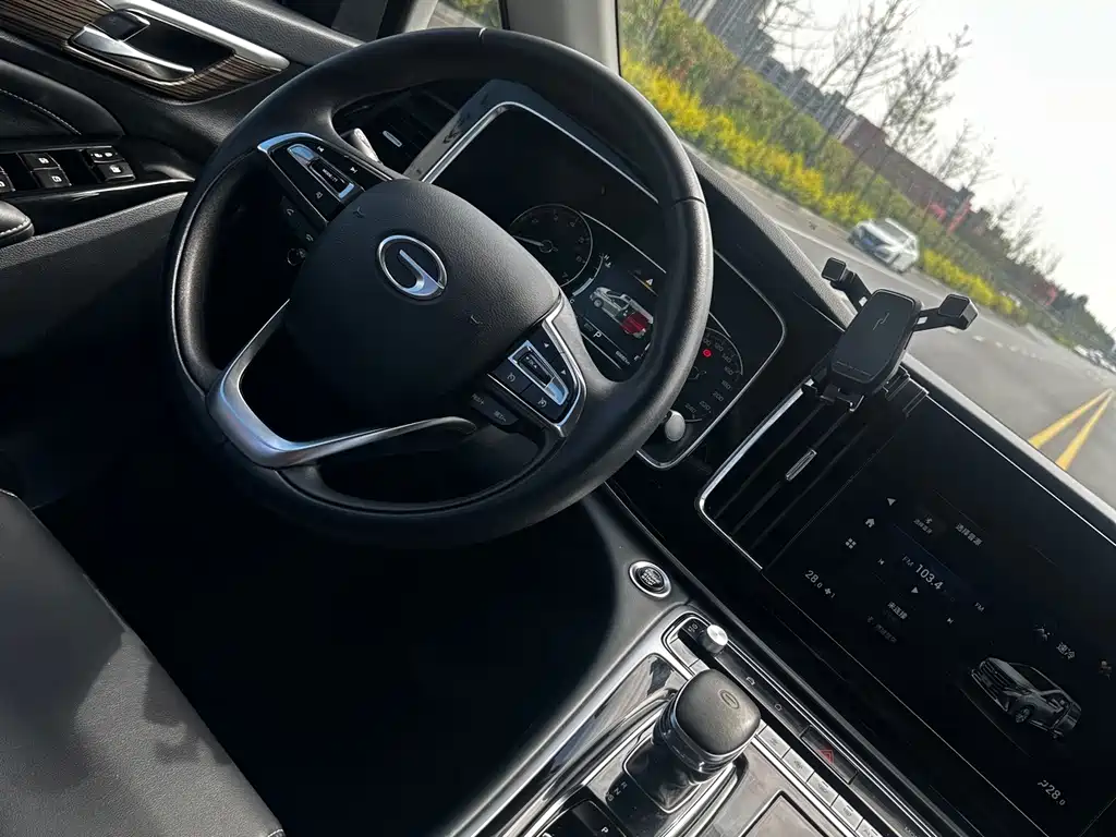 GAC Motor Trumpchi M8 — фото 6