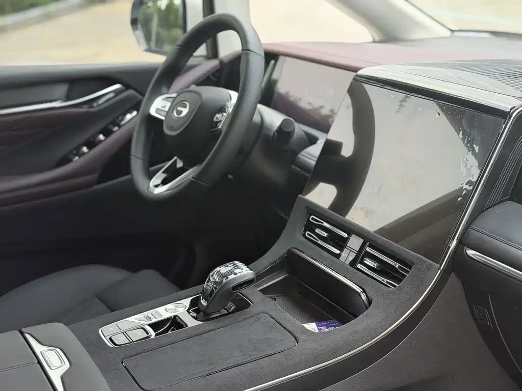 GAC Motor Trumpchi M8 — фото 18