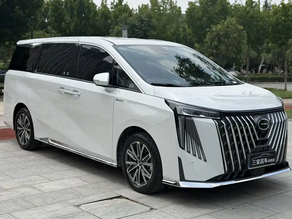 GAC Motor Trumpchi M8 — фото 3