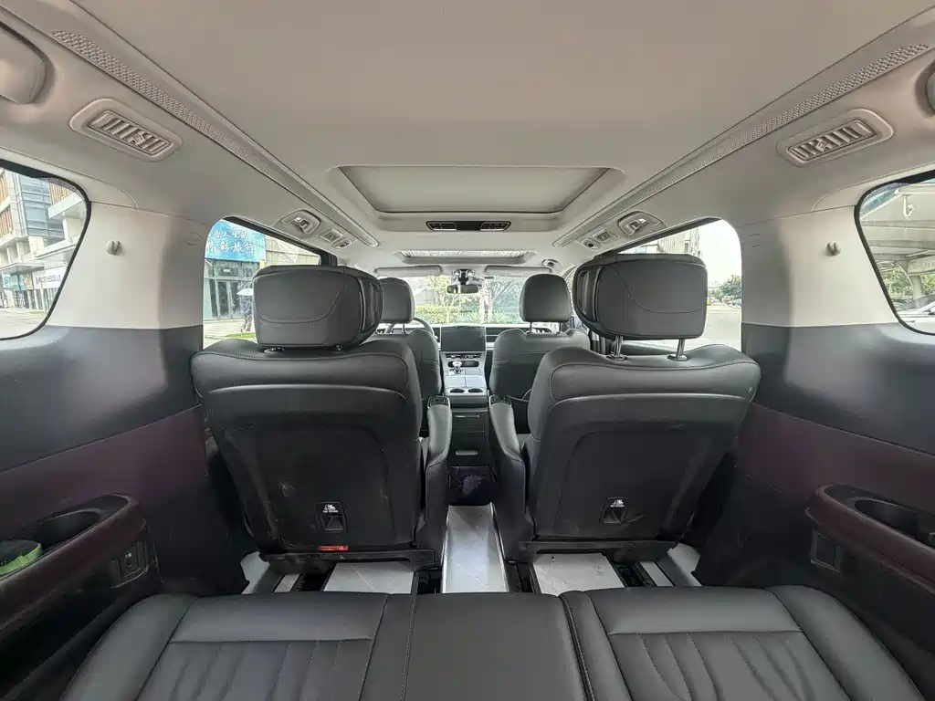 GAC Motor Trumpchi M8 — фото 29