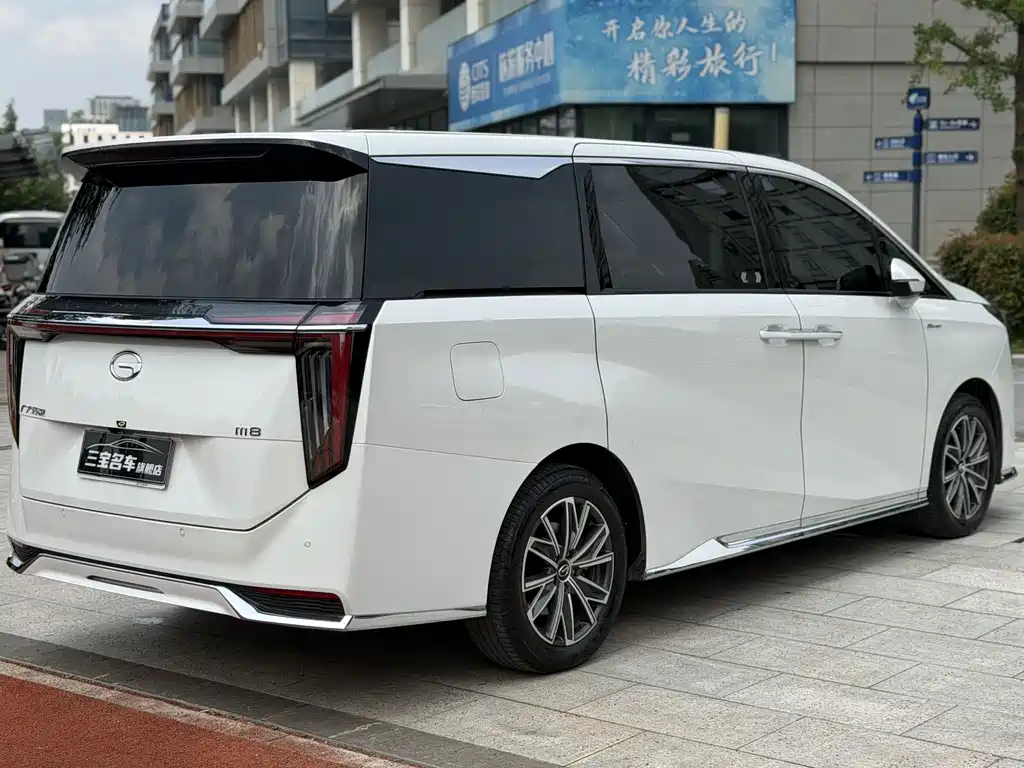 GAC Motor Trumpchi M8 — фото 8