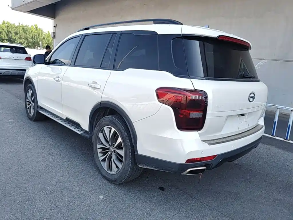 GAC Motor Trumpchi GS8 — фото 5