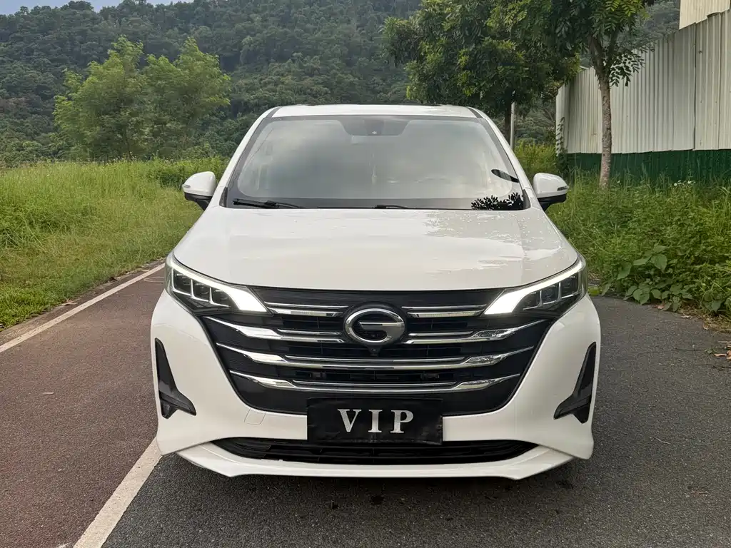 GAC Motor Trumpchi M6 — фото 2