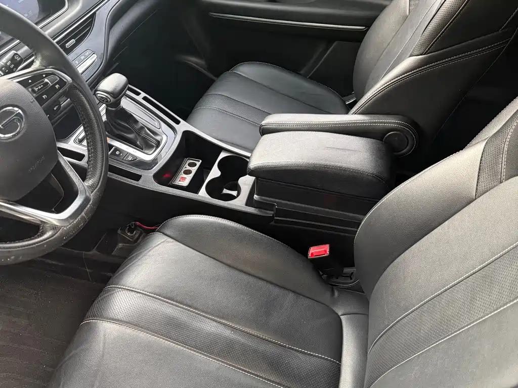 GAC Motor Trumpchi M6 — фото 13